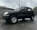 Черный ВАЗ 2123 Niva, объемом двигателя 1.7 л и пробегом 176 тыс. км за 3700 $, фото 1 на Automoto.ua