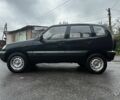 Черный ВАЗ 2123 Niva, объемом двигателя 1.7 л и пробегом 176 тыс. км за 3700 $, фото 2 на Automoto.ua