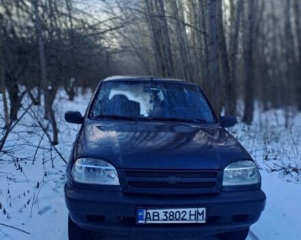 Черный ВАЗ 2123 Niva, объемом двигателя 1.69 л и пробегом 500 тыс. км за 2300 $, фото 1 на Automoto.ua