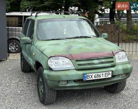 Червоний ВАЗ 2123 Niva, об'ємом двигуна 1.69 л та пробігом 222 тис. км за 3500 $, фото 11 на Automoto.ua