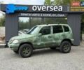 Червоний ВАЗ 2123 Niva, об'ємом двигуна 1.69 л та пробігом 222 тис. км за 3500 $, фото 2 на Automoto.ua