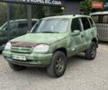 Червоний ВАЗ 2123 Niva, об'ємом двигуна 1.69 л та пробігом 222 тис. км за 3500 $, фото 14 на Automoto.ua