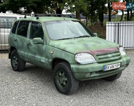Червоний ВАЗ 2123 Niva, об'ємом двигуна 1.69 л та пробігом 222 тис. км за 3500 $, фото 10 на Automoto.ua