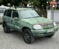 Червоний ВАЗ 2123 Niva, об'ємом двигуна 1.69 л та пробігом 222 тис. км за 3500 $, фото 10 на Automoto.ua