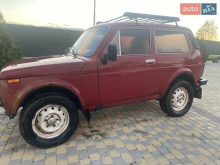 Красный ВАЗ 2123 Niva, объемом двигателя 1.69 л и пробегом 500 тыс. км за 1600 $, фото 1 на Automoto.ua