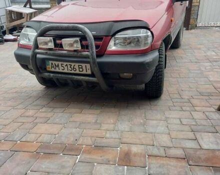 Червоний ВАЗ 2123 Niva, об'ємом двигуна 1.7 л та пробігом 140 тис. км за 4500 $, фото 1 на Automoto.ua