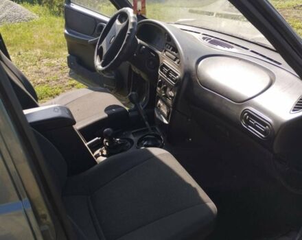 ВАЗ 2123 Niva, объемом двигателя 1.69 л и пробегом 300 тыс. км за 4300 $, фото 1 на Automoto.ua