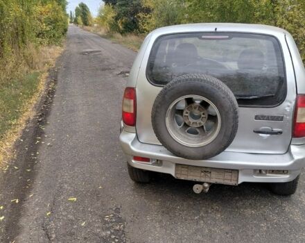 Сірий ВАЗ 2123 Niva, об'ємом двигуна 0 л та пробігом 205 тис. км за 1699 $, фото 4 на Automoto.ua