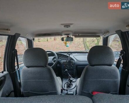 Серый ВАЗ 2123 Niva, объемом двигателя 1.69 л и пробегом 350 тыс. км за 2900 $, фото 2 на Automoto.ua