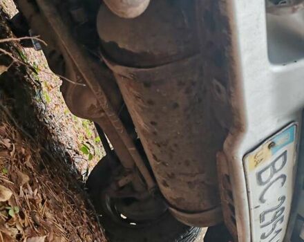 Серый ВАЗ 2123 Niva, объемом двигателя 1.69 л и пробегом 350 тыс. км за 2900 $, фото 12 на Automoto.ua