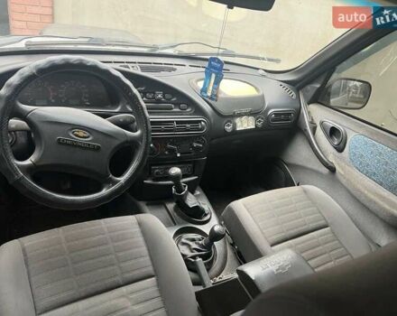 Серый ВАЗ 2123 Niva, объемом двигателя 1.7 л и пробегом 100 тыс. км за 3500 $, фото 10 на Automoto.ua