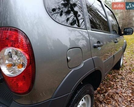 Серый ВАЗ 2123 Niva, объемом двигателя 1.69 л и пробегом 16 тыс. км за 10300 $, фото 9 на Automoto.ua