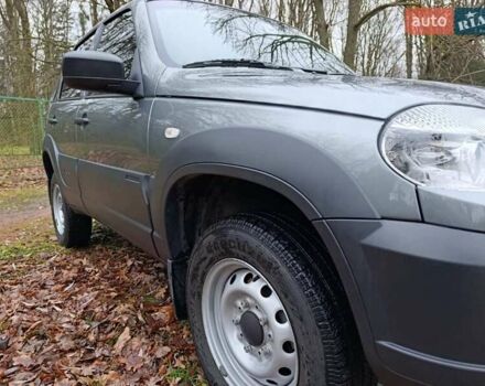 Серый ВАЗ 2123 Niva, объемом двигателя 1.69 л и пробегом 16 тыс. км за 10300 $, фото 50 на Automoto.ua