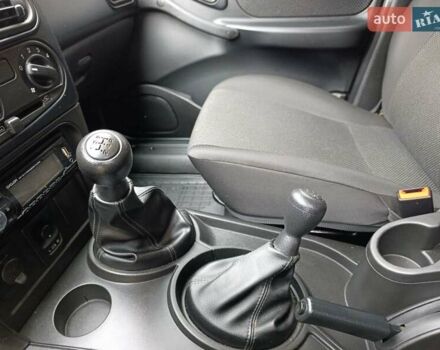 Серый ВАЗ 2123 Niva, объемом двигателя 1.69 л и пробегом 16 тыс. км за 10300 $, фото 17 на Automoto.ua