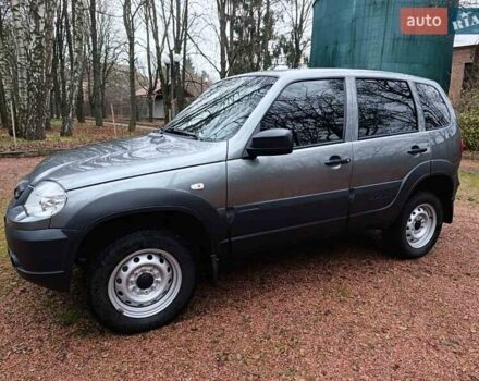 Серый ВАЗ 2123 Niva, объемом двигателя 1.69 л и пробегом 16 тыс. км за 10300 $, фото 51 на Automoto.ua