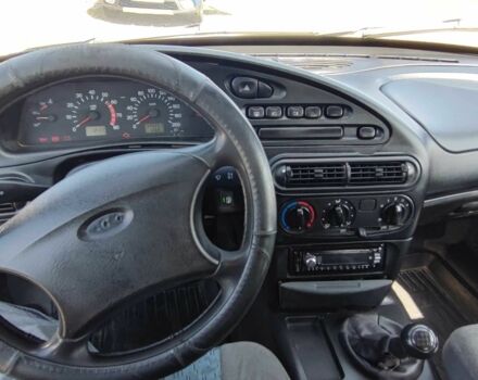 Серый ВАЗ 2123 Niva, объемом двигателя 1.69 л и пробегом 360 тыс. км за 2900 $, фото 10 на Automoto.ua