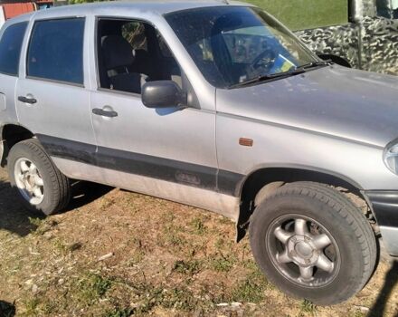 Серый ВАЗ 2123 Niva, объемом двигателя 1.7 л и пробегом 2 тыс. км за 4000 $, фото 1 на Automoto.ua
