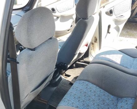 Серый ВАЗ 2123 Niva, объемом двигателя 1.69 л и пробегом 360 тыс. км за 2900 $, фото 16 на Automoto.ua