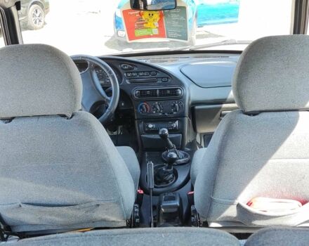 Серый ВАЗ 2123 Niva, объемом двигателя 1.69 л и пробегом 360 тыс. км за 2900 $, фото 12 на Automoto.ua