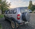 Серый ВАЗ 2123 Niva, объемом двигателя 1.7 л и пробегом 106 тыс. км за 3600 $, фото 2 на Automoto.ua