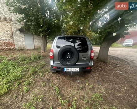 Серый ВАЗ 2123 Niva, объемом двигателя 1.69 л и пробегом 132 тыс. км за 8500 $, фото 7 на Automoto.ua