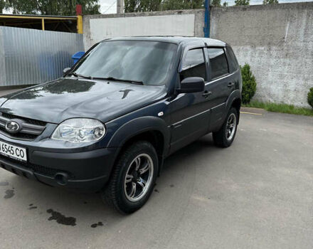 Серый ВАЗ 2123 Niva, объемом двигателя 1.69 л и пробегом 44 тыс. км за 9400 $, фото 1 на Automoto.ua