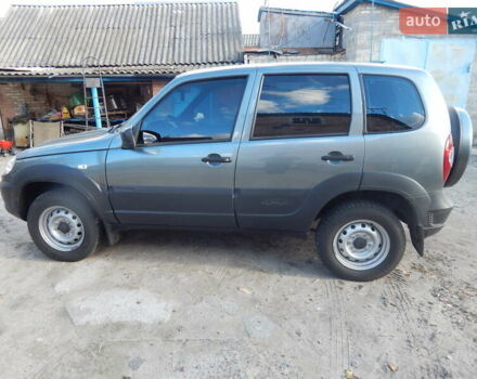 Серый ВАЗ 2123 Niva, объемом двигателя 1.69 л и пробегом 7 тыс. км за 12500 $, фото 3 на Automoto.ua