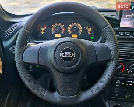 Серый ВАЗ 2123 Niva, объемом двигателя 1.69 л и пробегом 89 тыс. км за 11800 $, фото 34 на Automoto.ua