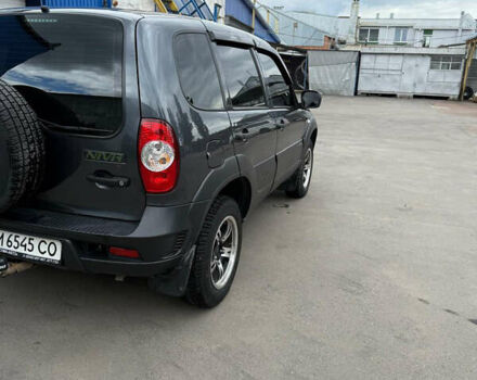 Серый ВАЗ 2123 Niva, объемом двигателя 1.69 л и пробегом 44 тыс. км за 9400 $, фото 4 на Automoto.ua
