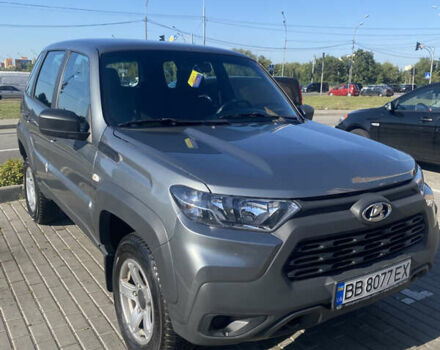 Серый ВАЗ 2123 Niva, объемом двигателя 1.69 л и пробегом 9 тыс. км за 11000 $, фото 2 на Automoto.ua