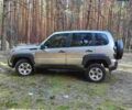 Сірий ВАЗ 2123 Niva, об'ємом двигуна 1.69 л та пробігом 60 тис. км за 11500 $, фото 27 на Automoto.ua