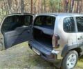Сірий ВАЗ 2123 Niva, об'ємом двигуна 1.69 л та пробігом 60 тис. км за 11500 $, фото 31 на Automoto.ua