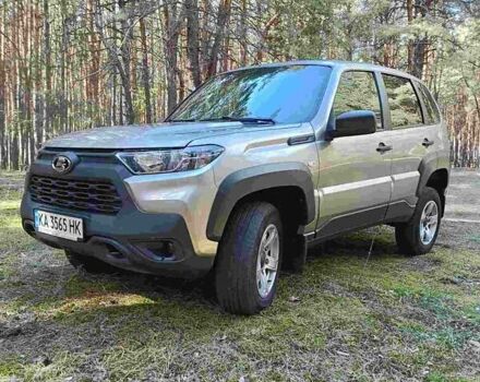 Сірий ВАЗ 2123 Niva, об'ємом двигуна 1.69 л та пробігом 60 тис. км за 11500 $, фото 36 на Automoto.ua