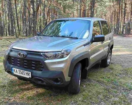 Сірий ВАЗ 2123 Niva, об'ємом двигуна 1.69 л та пробігом 60 тис. км за 11500 $, фото 1 на Automoto.ua