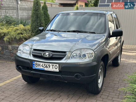 ВАЗ 2123 Niva 2021 в Киеве на Automoto.ua Серый ВАЗ 2123 Niva, объемом двигателя 1.69 л и пробегом 15 тыс. км за 9900 $, фото 1 на Automoto.ua