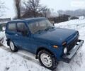 Синий ВАЗ 2123 Niva, объемом двигателя 1.7 л и пробегом 210 тыс. км за 3200 $, фото 1 на Automoto.ua