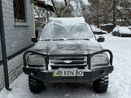 Синий ВАЗ 2123 Niva, объемом двигателя 1.69 л и пробегом 106 тыс. км за 4200 $, фото 1 на Automoto.ua