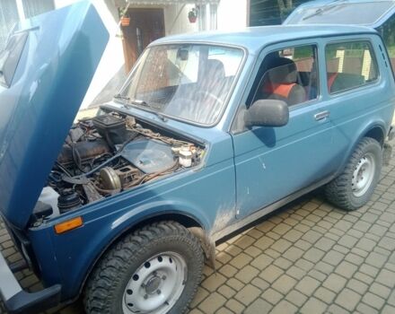 Синий ВАЗ 2123 Niva, объемом двигателя 1.7 л и пробегом 87 тыс. км за 2999 $, фото 1 на Automoto.ua