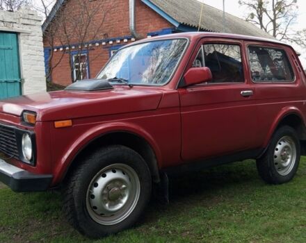 Зеленый ВАЗ 2123 Niva, объемом двигателя 1 л и пробегом 80 тыс. км за 2800 $, фото 3 на Automoto.ua