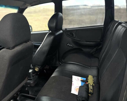 Зелений ВАЗ 2123 Niva, об'ємом двигуна 1.69 л та пробігом 127 тис. км за 2200 $, фото 5 на Automoto.ua