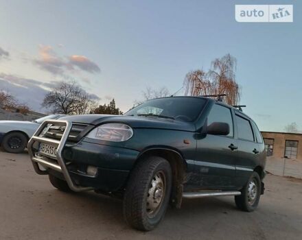 Зелений ВАЗ 2123 Niva, об'ємом двигуна 1.69 л та пробігом 300 тис. км за 3100 $, фото 7 на Automoto.ua