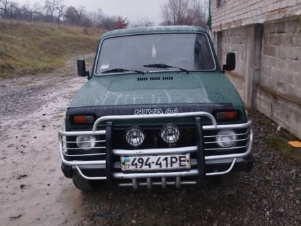 Зеленый ВАЗ 2123 Niva, объемом двигателя 1.7 л и пробегом 68 тыс. км за 2200 $, фото 1 на Automoto.ua