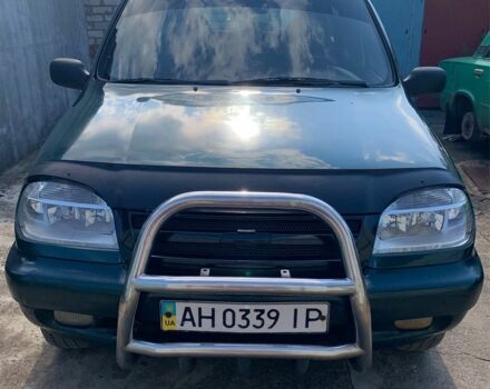 Зеленый ВАЗ 2123 Niva, объемом двигателя 1.7 л и пробегом 200 тыс. км за 4100 $, фото 1 на Automoto.ua