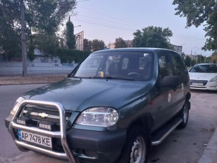 ВАЗ 2123 Niva 2006 в Запорожье на Automoto.ua Зеленый ВАЗ 2123 Niva, объемом двигателя 1.7 л и пробегом 155 тыс. км за 3700 $, фото 1 на Automoto.ua