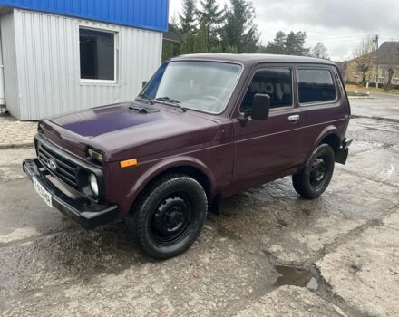 Червоний ВАЗ 2129, об'ємом двигуна 1.7 л та пробігом 228 тис. км за 2000 $, фото 2 на Automoto.ua