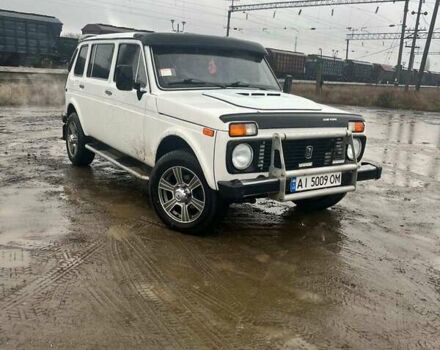 Белый ВАЗ 2131 Нива, объемом двигателя 1.69 л и пробегом 158 тыс. км за 3250 $, фото 1 на Automoto.ua