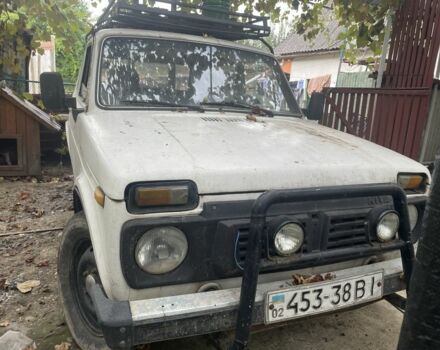 Белый ВАЗ 2131 Нива, объемом двигателя 1.6 л и пробегом 100 тыс. км за 1500 $, фото 1 на Automoto.ua