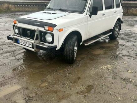 Белый ВАЗ 2131 Нива, объемом двигателя 1.69 л и пробегом 158 тыс. км за 3250 $, фото 1 на Automoto.ua