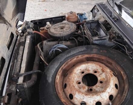 Фиолетовый ВАЗ 2131 Нива, объемом двигателя 2 л и пробегом 2 тыс. км за 1650 $, фото 4 на Automoto.ua