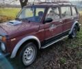 Красный ВАЗ 2131 Нива, объемом двигателя 1.7 л и пробегом 127 тыс. км за 2300 $, фото 2 на Automoto.ua